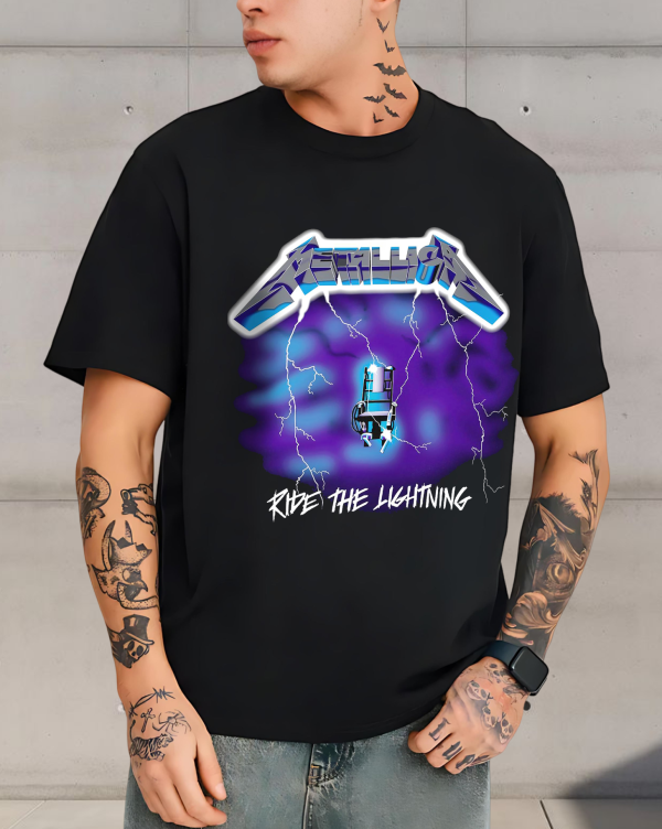 Metallica Unisex-Adult Standard Ride The Lightning T-Shirt Cotton Soft Crew Neck Short Sleeve Shirt for Band Music Fans - Image 3