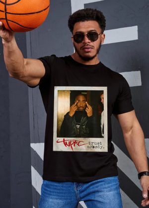 Men Tupac Trust Nobody Photo T-Shirt Handmade T-Shirts Fashion Logo Tee Cotton Women Soft Shirts Crew Neck Short Sleeve Shirt Hip Hop Tee Top